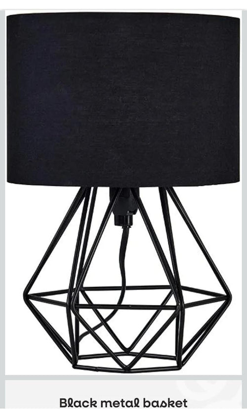 Black metal basket table lamp