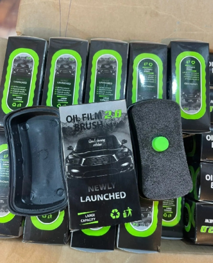 Automotive Oil Film Cleaning Brush