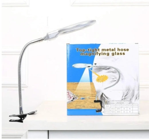 Top-tight metal hose magnifying glass